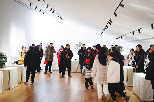 三卅·瓦厂春旺艺术节暨高孝午《不倒翁·梦想·龙》主题艺术展开幕