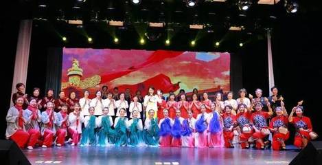 文化走亲暖民心 民星展风采 长宁区群众文化团队展演点亮社区舞台